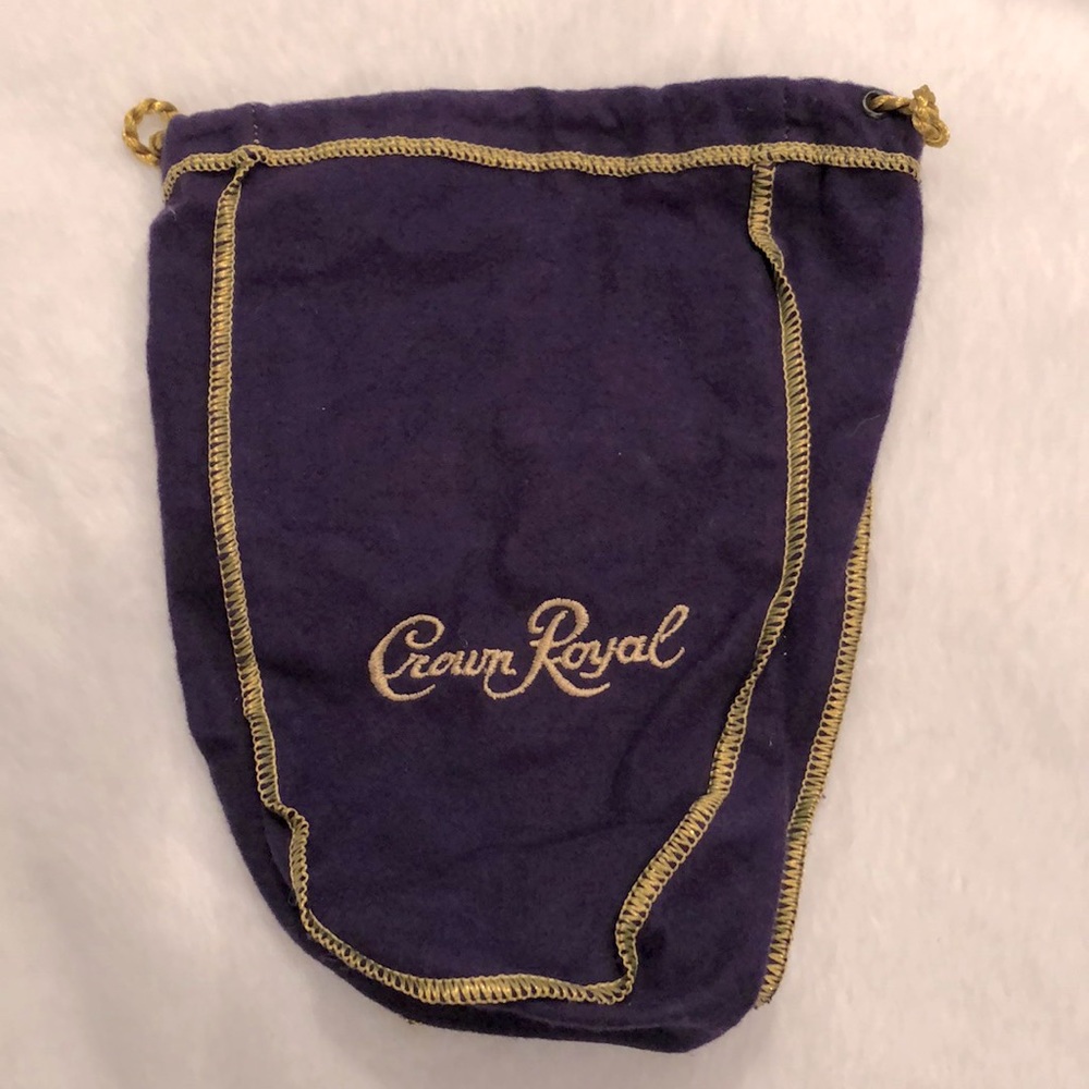 👑 Crown Royal Duster Bag (1) Purple